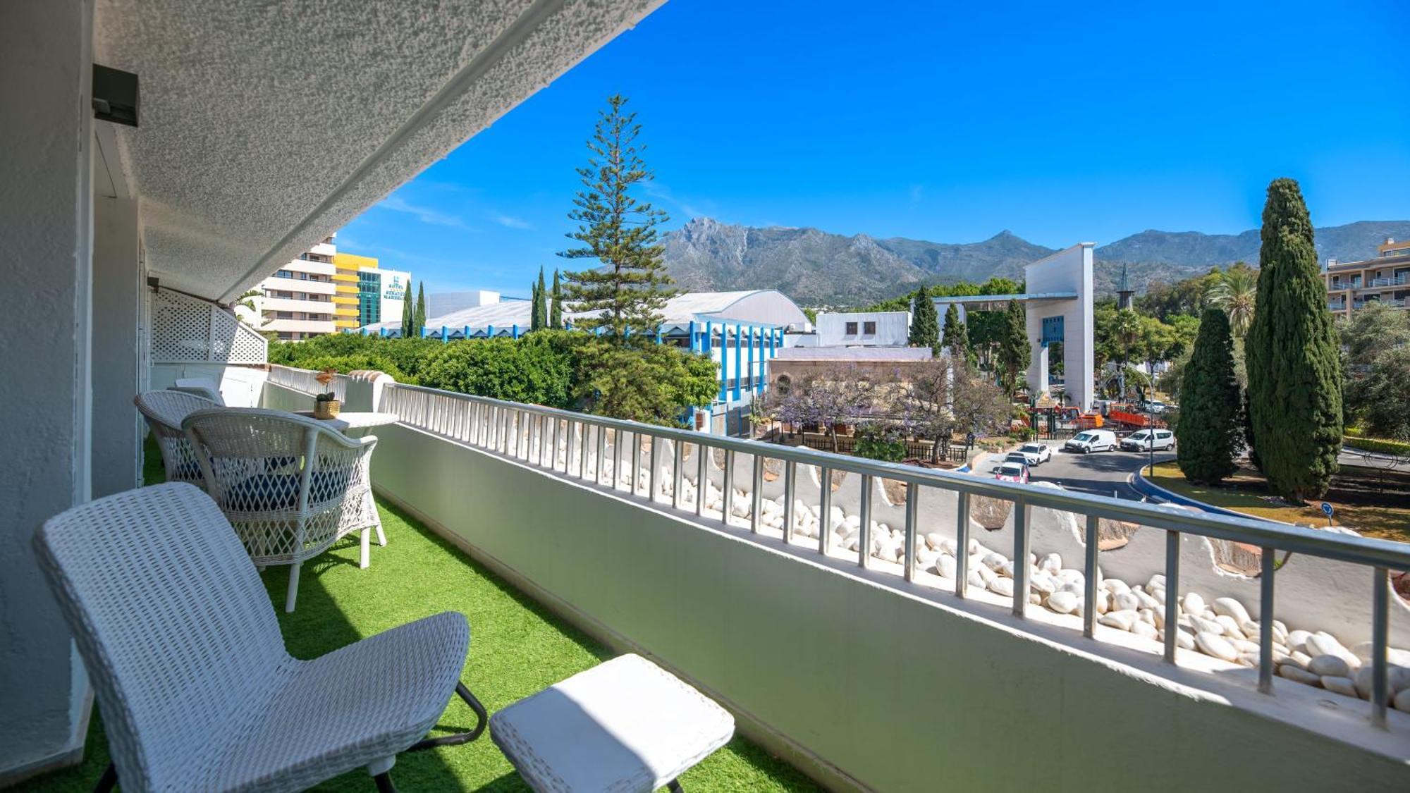 Penthouse Boutique Suite Марбеля Екстериор снимка
