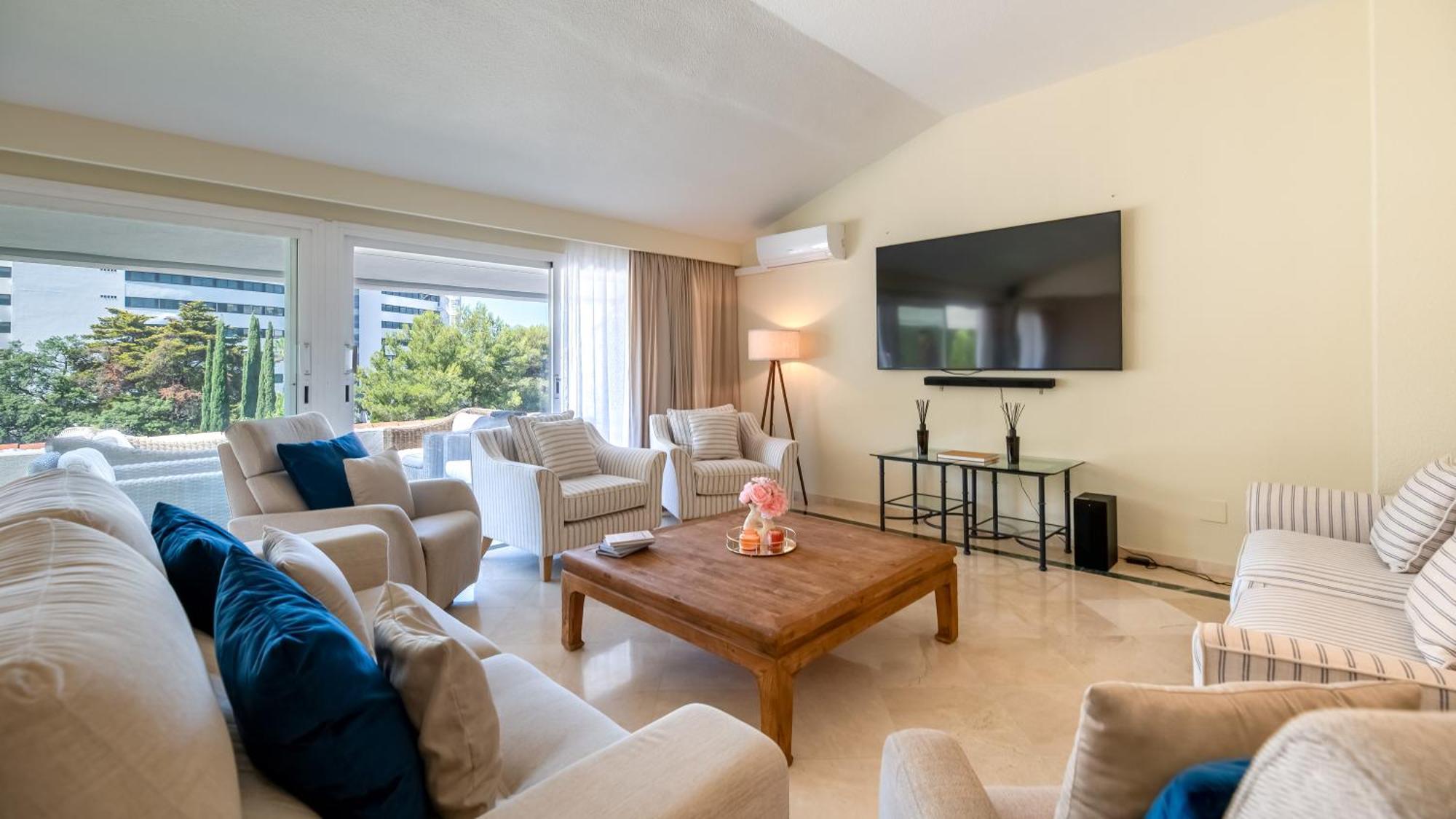 Penthouse Boutique Suite Марбеля Екстериор снимка