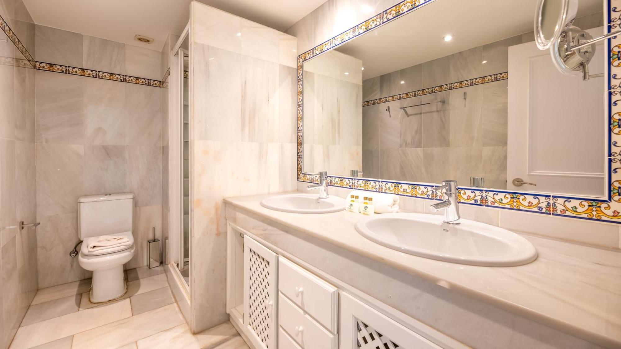 Penthouse Boutique Suite Марбеля Екстериор снимка