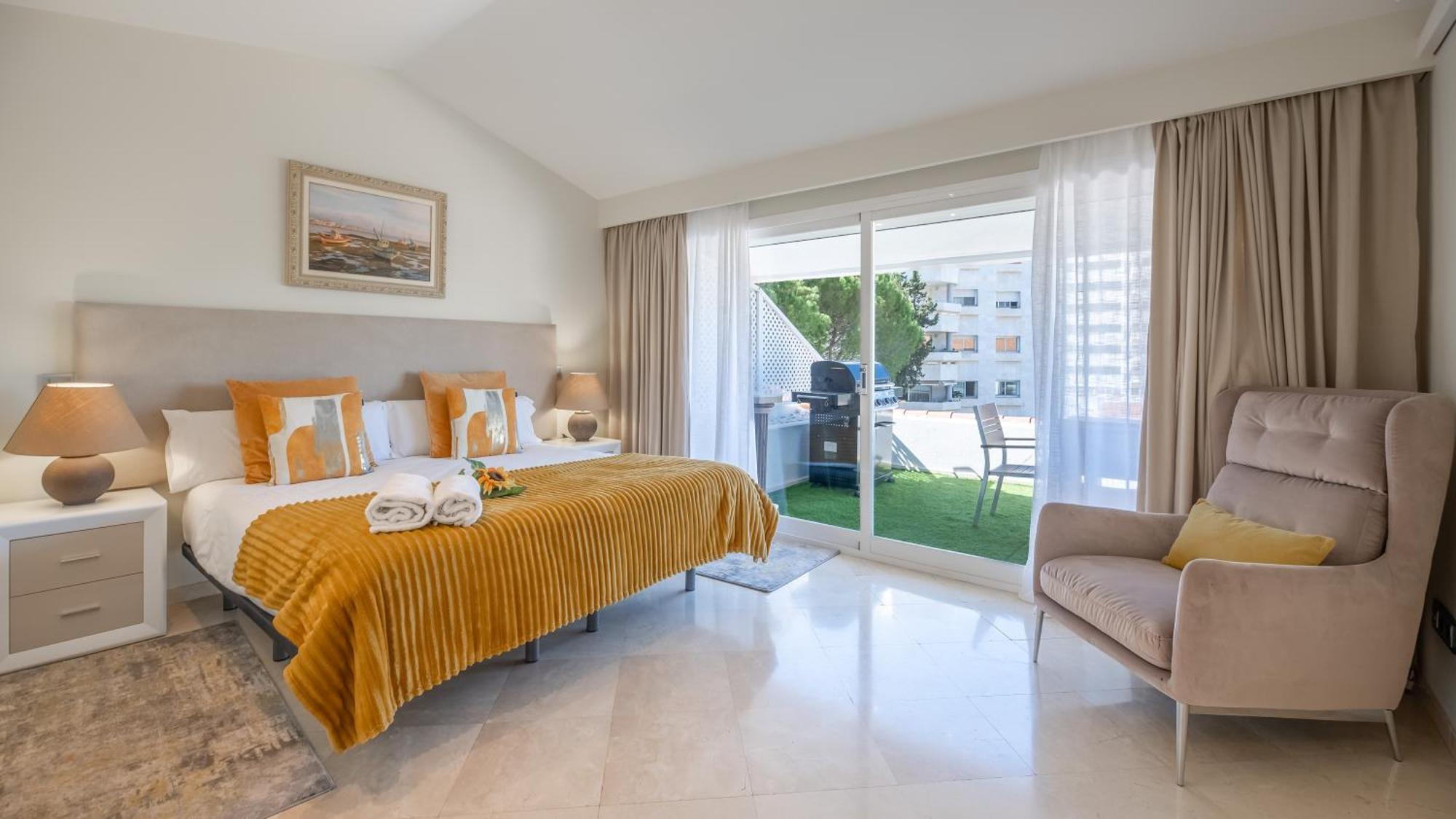 Penthouse Boutique Suite Марбеля Екстериор снимка