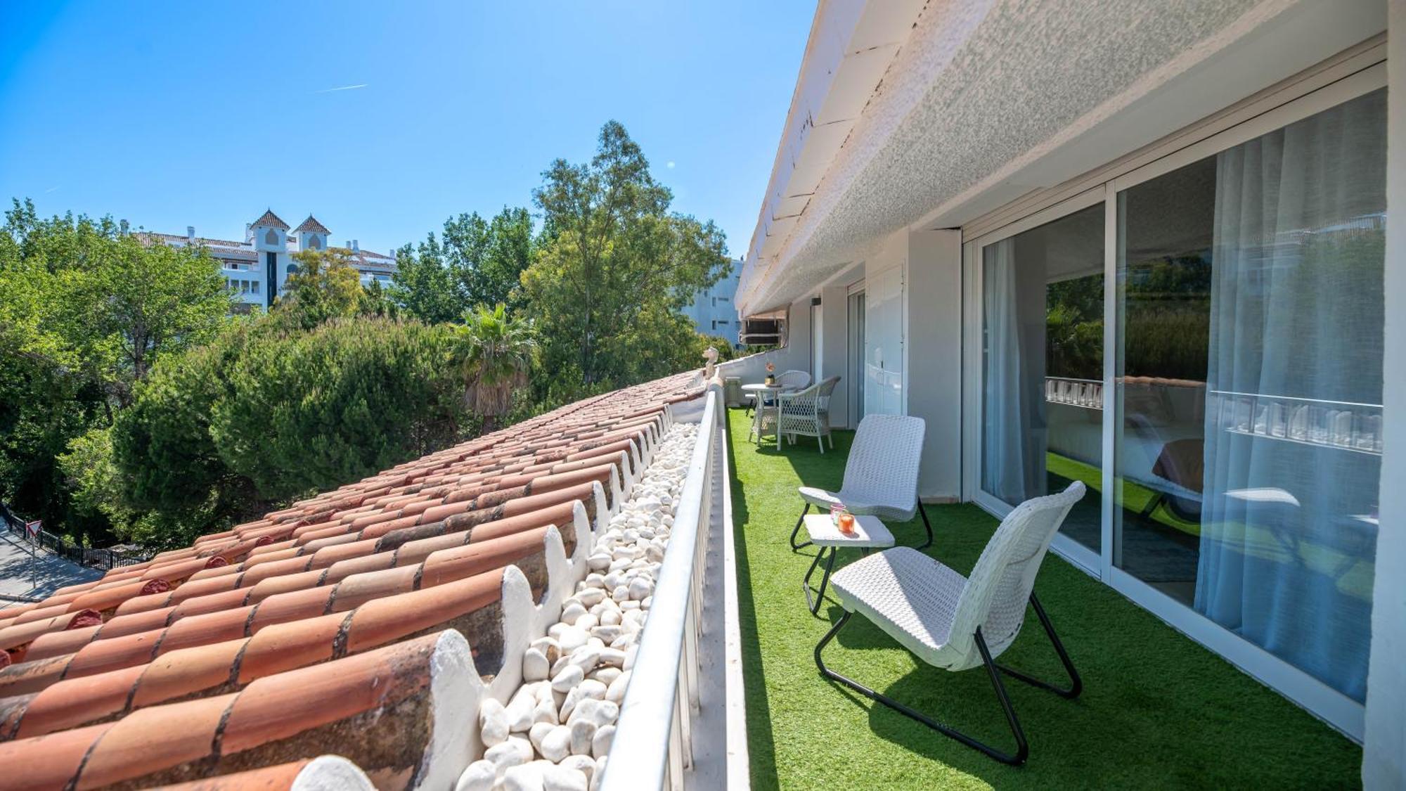 Penthouse Boutique Suite Марбеля Екстериор снимка